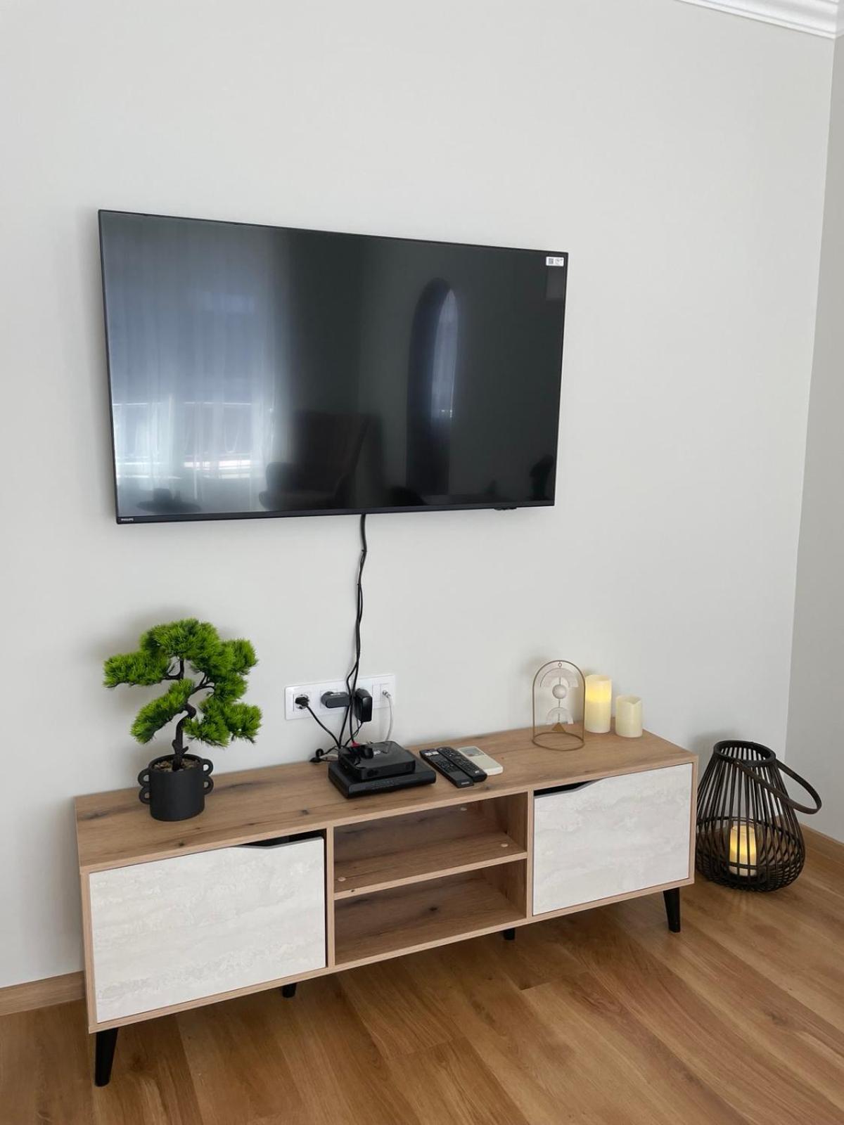 Seven Hills Apartment With Optional Parking 普罗夫迪夫 外观 照片